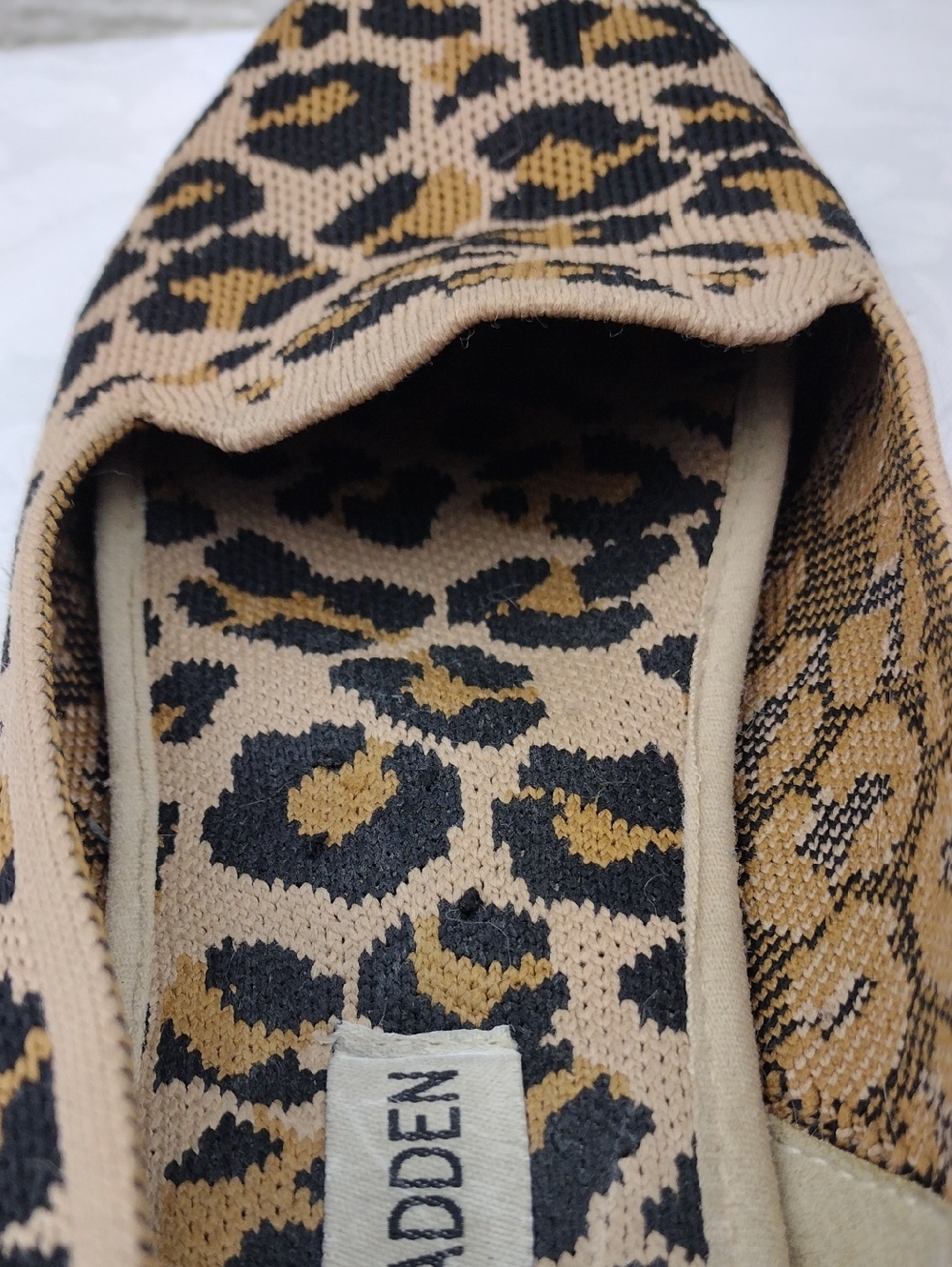 Steve Madden Tan Classic Leopard Print Fabric Upper Almond Toe Slip On Flat Shoe - Picture 16 of 16